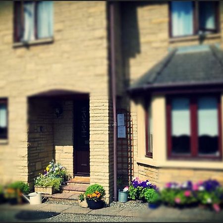 Milnholm Manor Apartment Falkirk Bagian luar foto